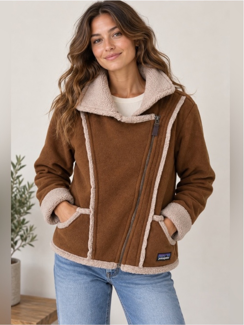 Patagonia Women’s “Lost Maples” Brown Sherpa Style Lined Fleece Jacket Large - Picture 9 of 9